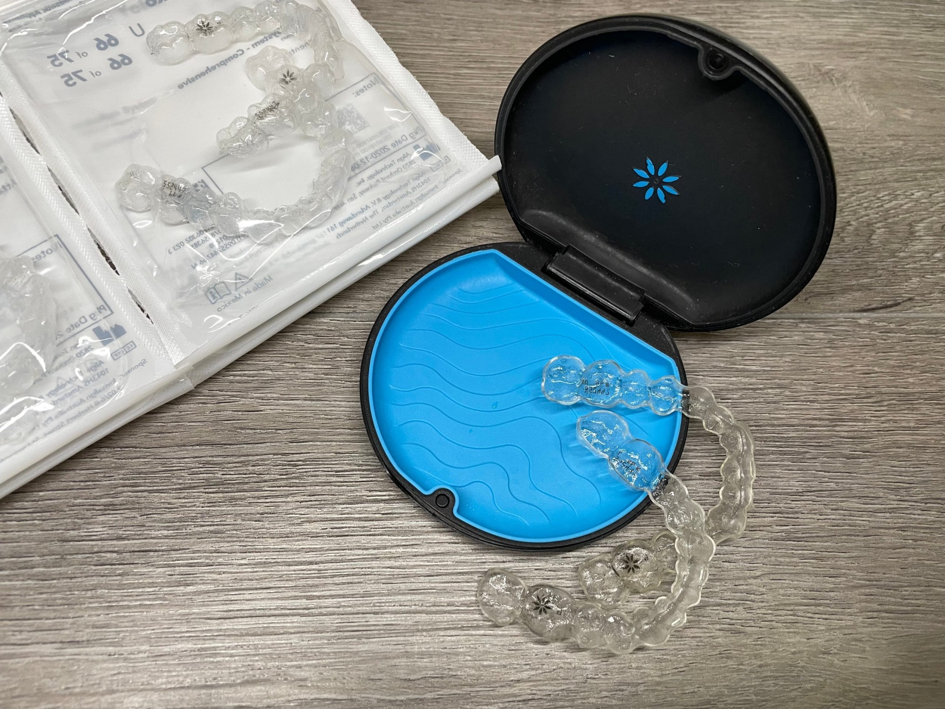 Gói niềng răng trong suốt Invisalign Moderate hai hàm